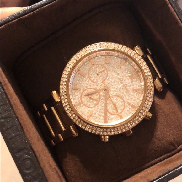 Watch & Ring Set - Picture 4 of 6